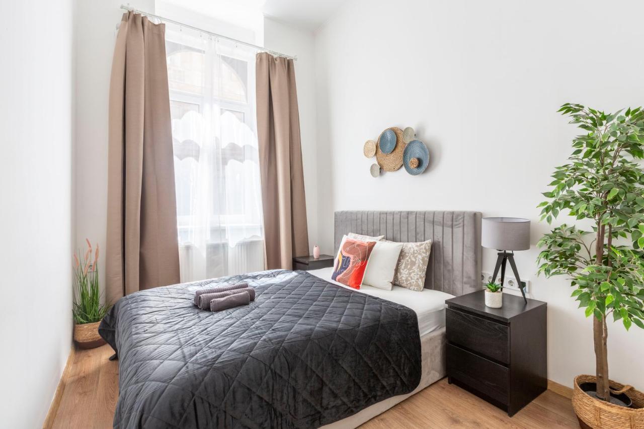 Cozy & Pleasant Homes In The Heart Of Budapesta Exterior foto